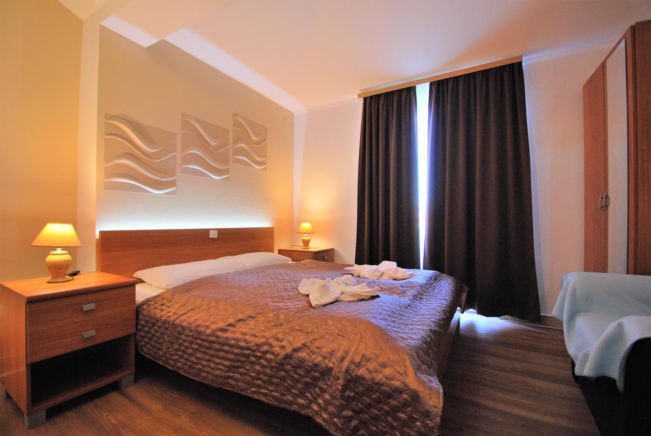 Nautica Apartments Betina  Exterior foto