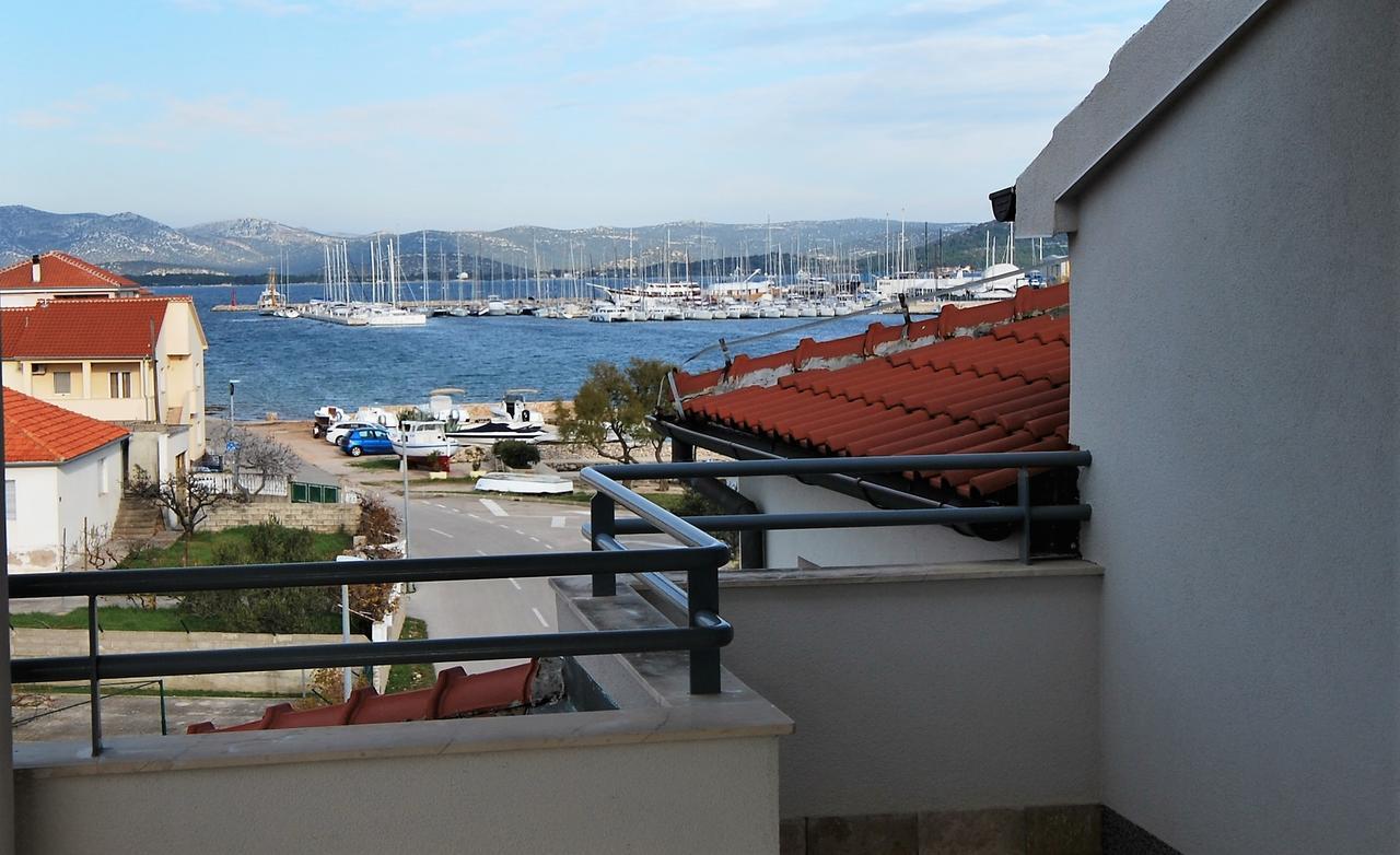 Nautica Apartments Betina  Exterior foto